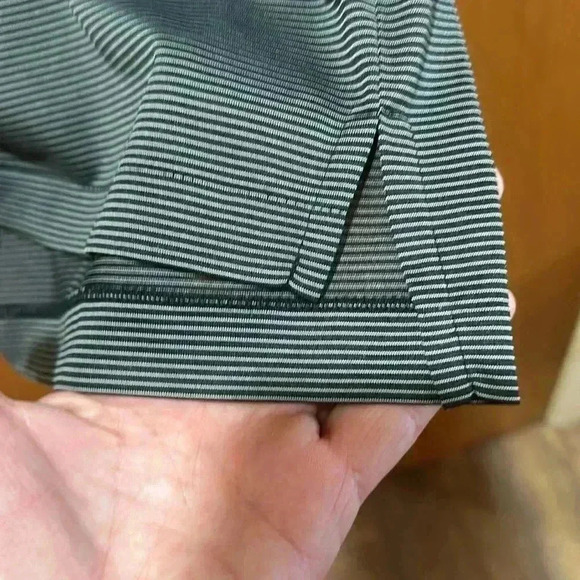 Izod polo size XL - Picture 3 of 6